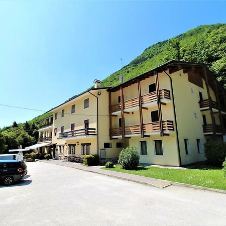 Albergo Ristorante Dalla Mena Romano D'Ezzelino Buitenkant foto