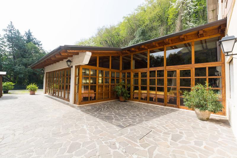 Albergo Ristorante Dalla Mena Romano D'Ezzelino Buitenkant foto